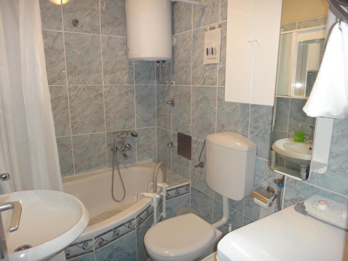 Apartman Dani Zara Esterno foto