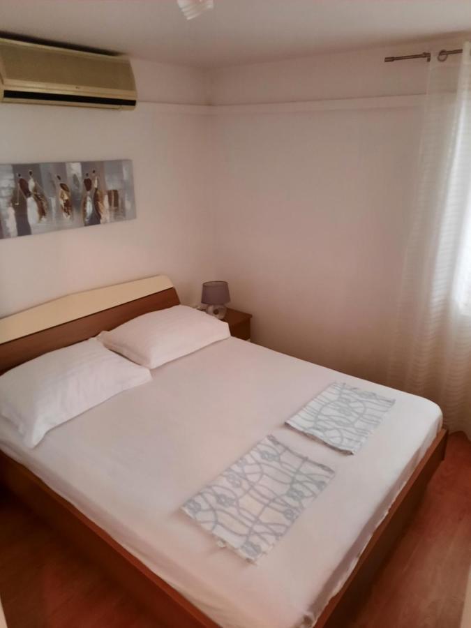 Apartman Dani Zara Esterno foto