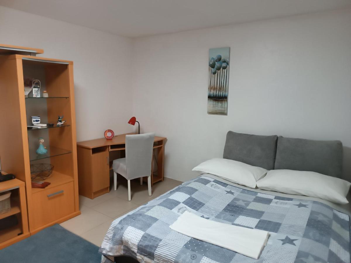 Apartman Dani Zara Esterno foto
