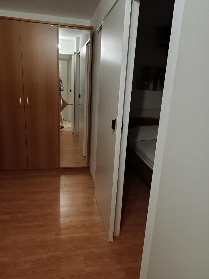 Apartman Dani Zara Esterno foto